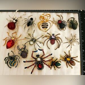 Lot 14 Spider Brooches Pins Rhinestone Pearl Enamel Halloween Goth Jewelry